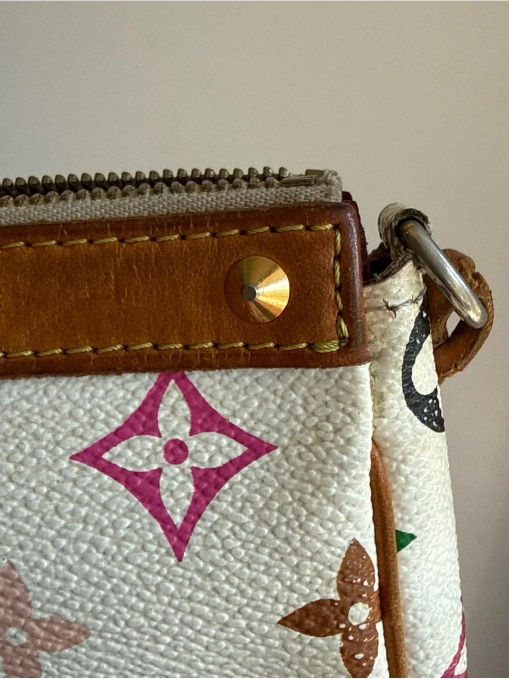 Louis Vuitton Murakami White Multicolor Pochette Vintage Takashi